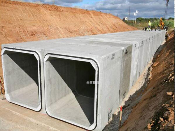 來(lái)賀模具廠(chǎng)新疆城市地下綜合管廊模具鋼筋安裝施工案例